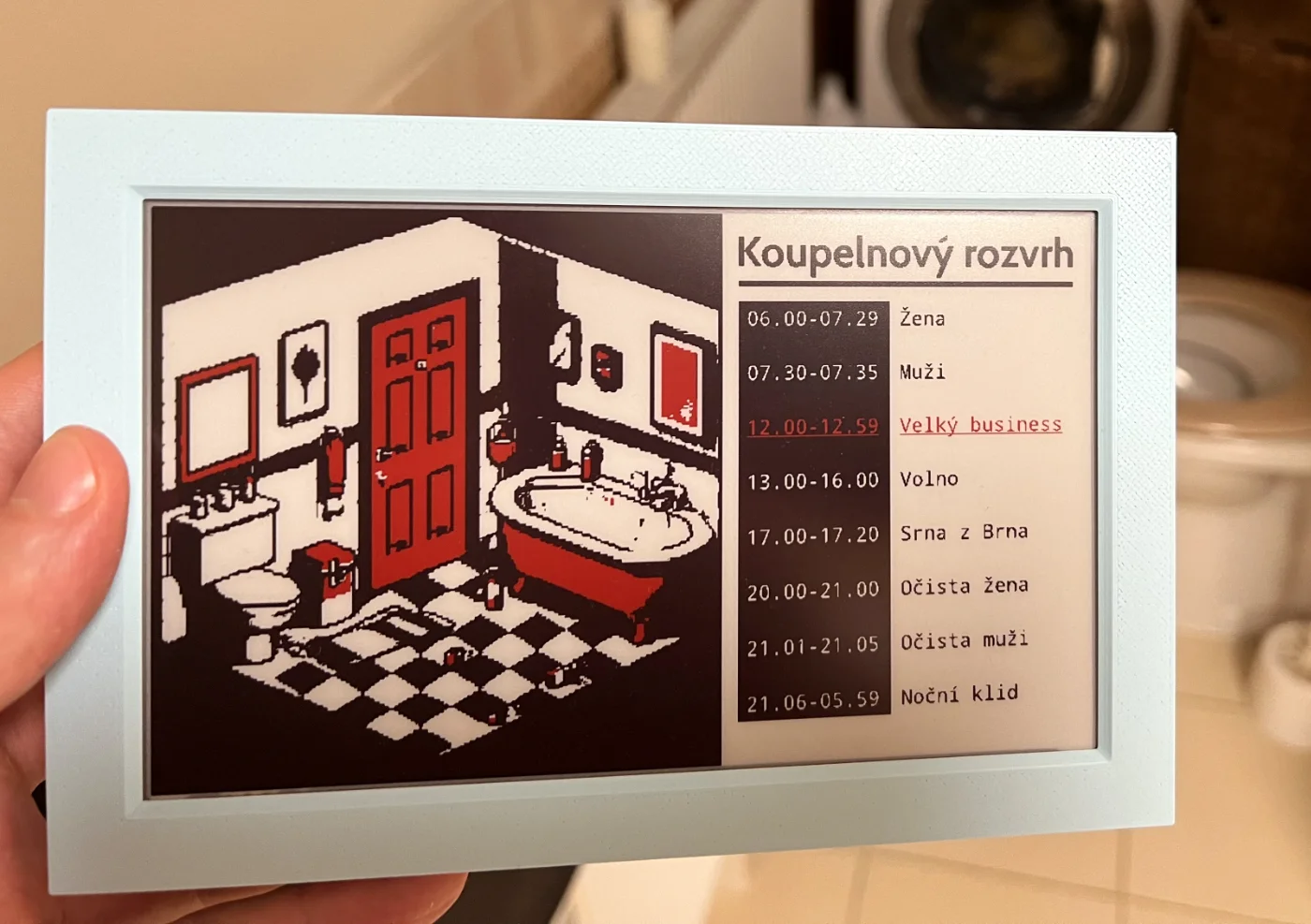 Rozvrh na Živém obrazu v koupelně